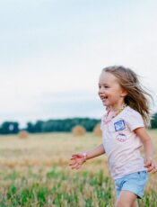 Skandinavische Kindermode und was sie auszeichnet