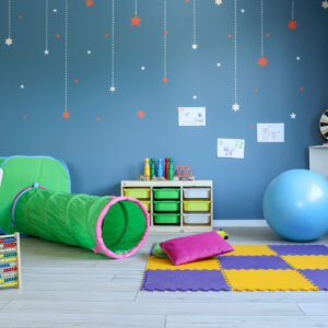 Kreative Raumgestaltung und adäquate Vernetzung für das Kinder- und Jugendzimmer
