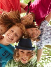 Wie Kinder beim Spielen soziale Kompetenzen entwickeln